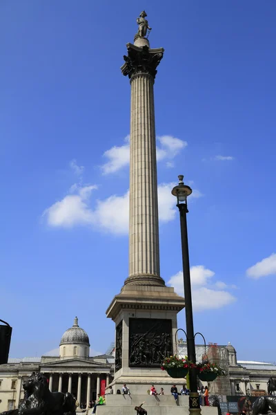 Nelson Column monument in Trafalgar Square in London — Stock Photo, Image