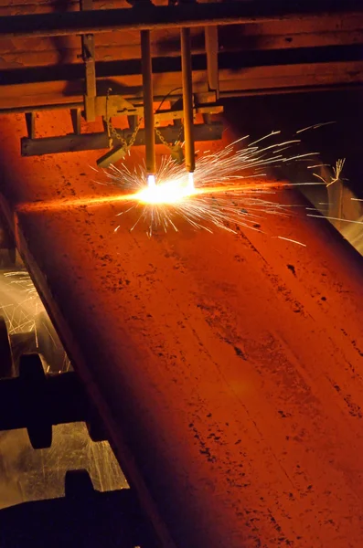 Газове різання гарячого металу — стокове фото