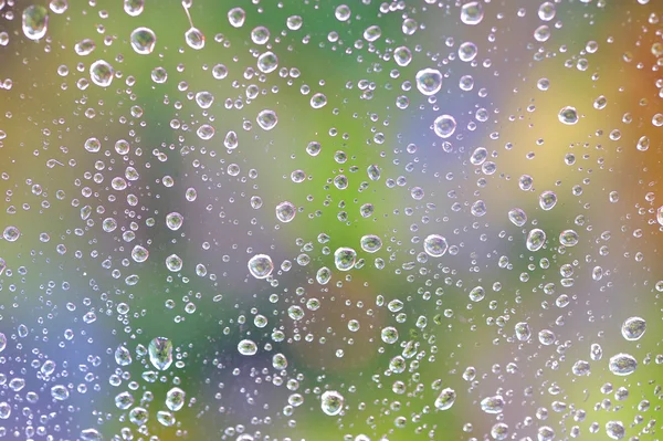 Vízcseppek az üvegablakon — Stock Fotó