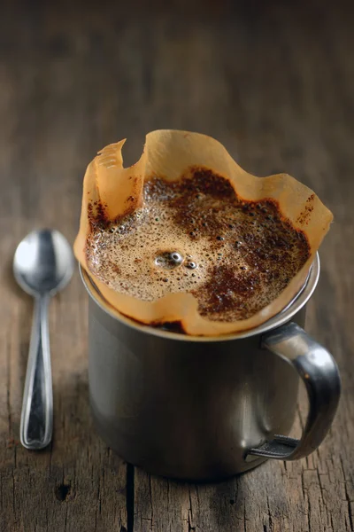 Ground кофе в чашке — стоковое фото