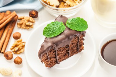 lezzetli çikolatalı kek parçası