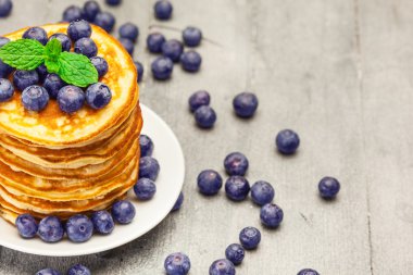 Yaban mersini ile gözleme