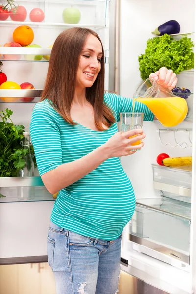 Zdravá výživa v těhotenství — Stock fotografie