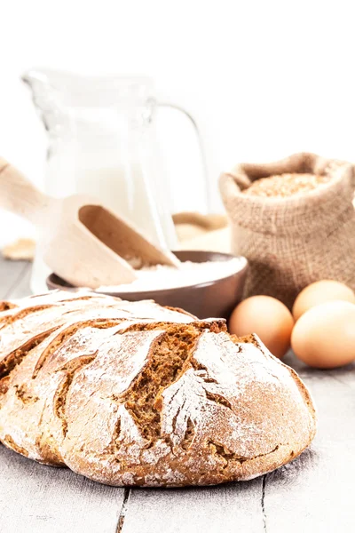 Pão de trigo caseiro — Fotografia de Stock
