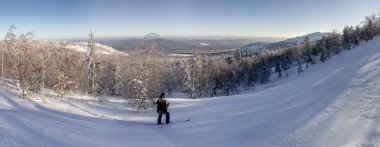 Panorama wint güneşin doğuşunu izlemek turist grup ile