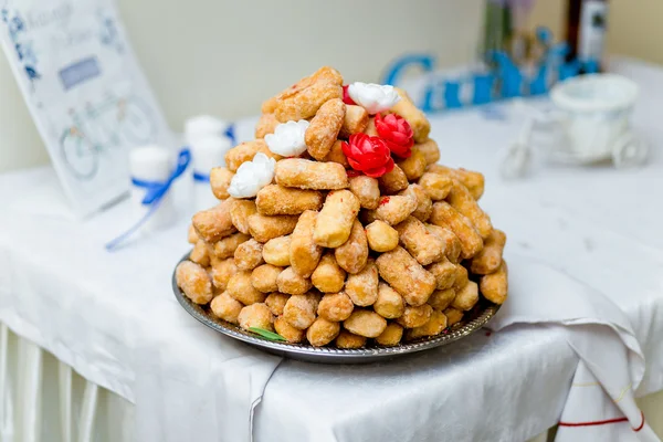Tatarski krajowych i Baszkirski słodki deser Chak Chak na weselu — Zdjęcie stockowe