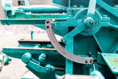 Topçu mekanizması ile askeri yeşil arka plan