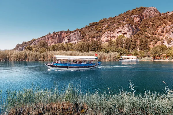 September 2020 Dalyan Turkiet Kryssningsfartyg Och Färjor Med Turkiska Flaggor — Stockfoto