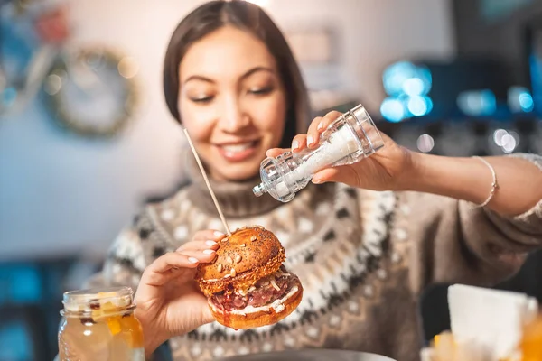 Carefree Asian Woman Adds More Sea Food Salt Her Fast — Stock Photo, Image