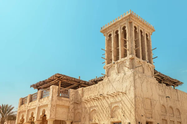 Tradiční Architektura Větrných Věží Dubaji Sae Používaná Jako Starobylé Klimatizátory — Stock fotografie