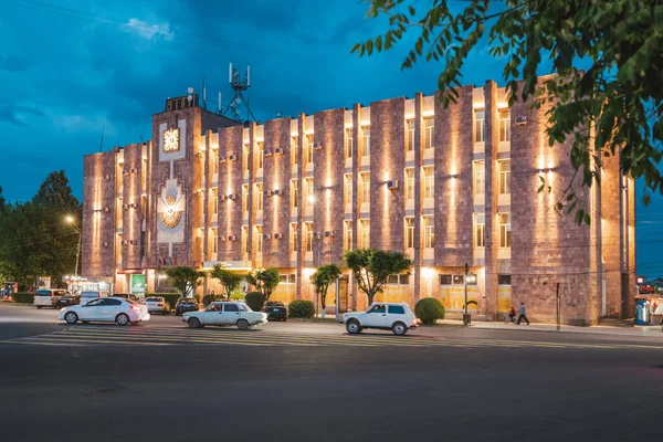 May 2021 Vagharshapat Armenia Building Made Pink Volcanic Tuff Which — Stock Photo, Image