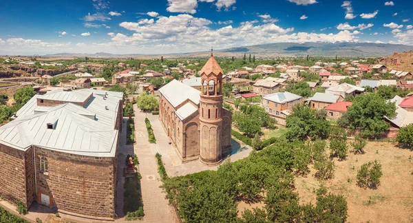 Vista Panorámica Aérea Iglesia San Mesrop Mashtots Ciudad Oshakan Tumba — Foto de Stock