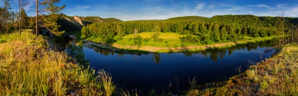 Flodlandskap — Stockfoto