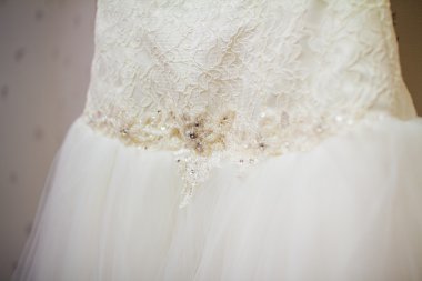 Desenleri ile ile gelinlik