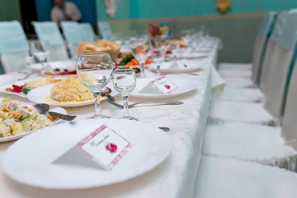 Conjunto de mesa para o casamento ou outro jantar evento servido — Fotografia de Stock