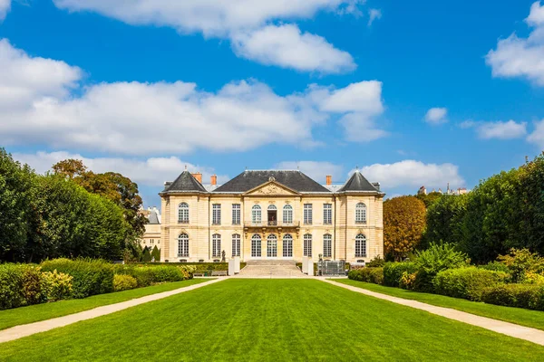 stock image Beautiful view of the Rodin Museum in Paris, France.