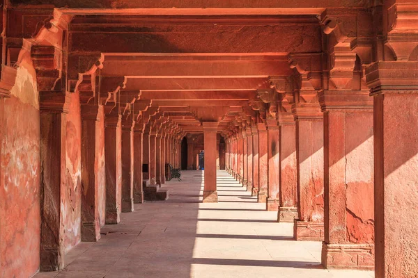 印度Fatehpur Sikri Panch Mahal长排纵队 图库图片
