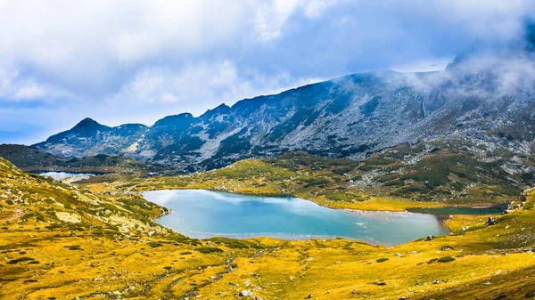 Озеро Близнец Одно Семи Рильских Озер Горах Рила Болгария — стоковое фото