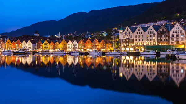Bergen Bryggen v noci — Stock fotografie