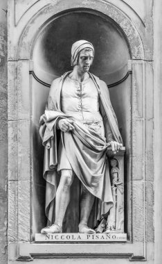 Pietro Pisano Floransa'da heykel