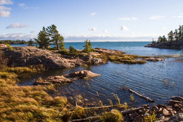 Gürcüce Bay Ontario Kanada kırmızı kaya