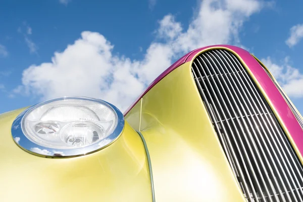 Retro vehicle grille — Stock Photo, Image