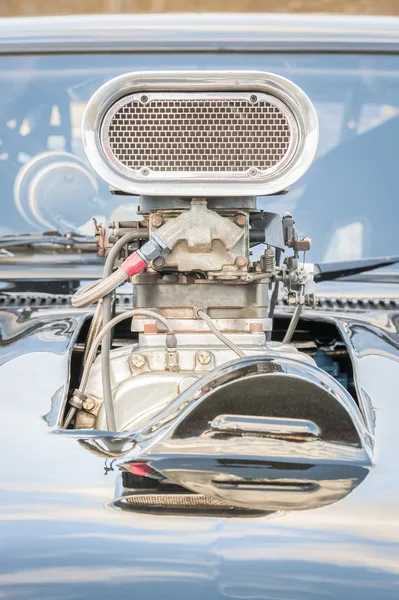 Old supercharged vehicle engine — Stock Photo, Image