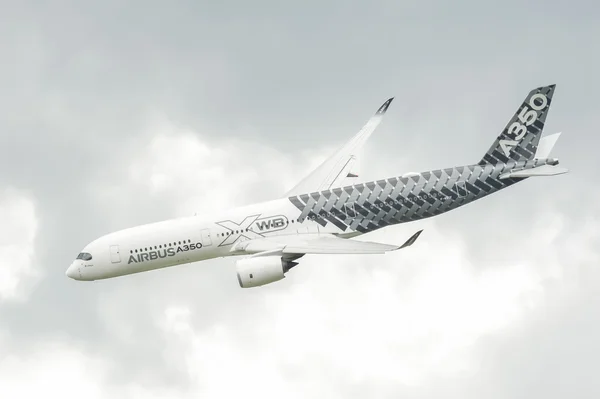 Airbus A350-941 — Stock Photo, Image