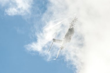 Airbus A400m akrobasi