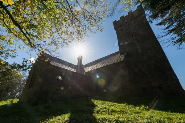 Middeleeuwse kerk silhouet — Stockfoto