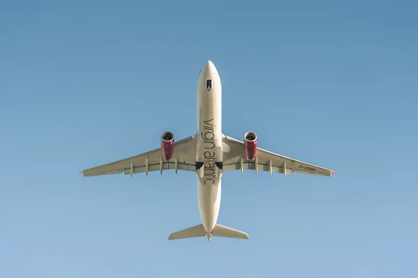 Virgin Atlantic Airbus A330 — стокове фото