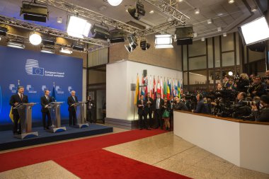 Petro Poroshenko, Jean-Claude Juncker ve Donald Tusk