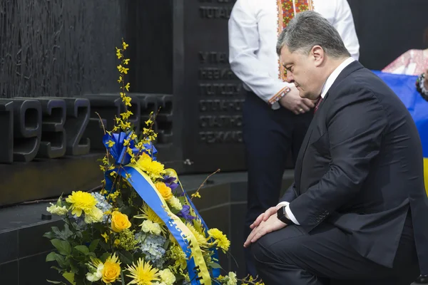 Президент Украины Порошенко во время рабочего визита в Вашингт — стоковое фото