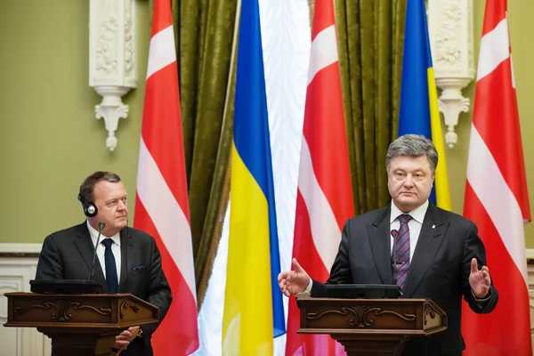 Petro Poroshenko y Lars Lokke Rasmussen — Foto de Stock