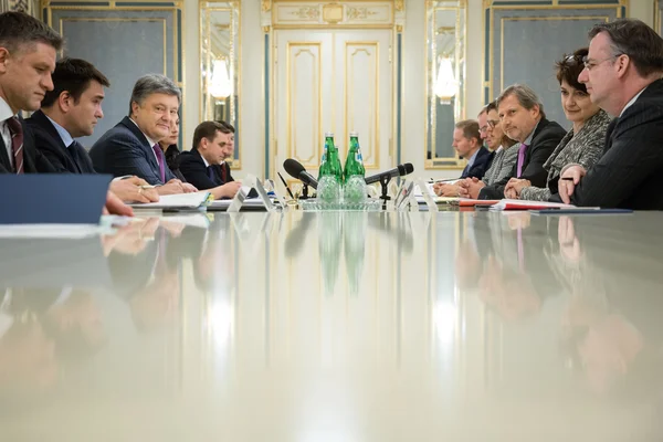 EU-kommissionär Johannes Hahn — Stockfoto