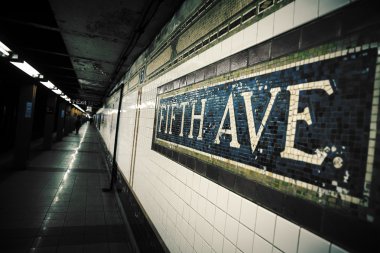 Fifth Avenue Metro İstasyonu