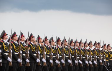 Kardinal Pietro Parolin toplantısı