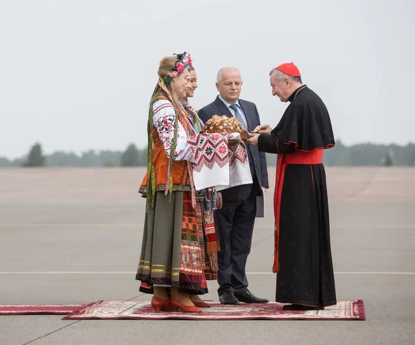 Möte med kardinal Pietro Parolin — Stockfoto