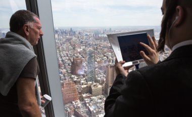 New York'ta bir dünya Gözlemevi insanlarda