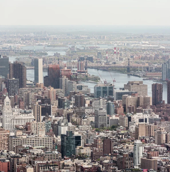Вид на Манхэттен в центре Нью-Йорка — стоковое фото