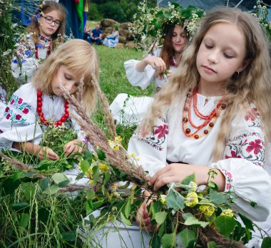 Ivana Kupala geleneksel Slav kutlamaları
