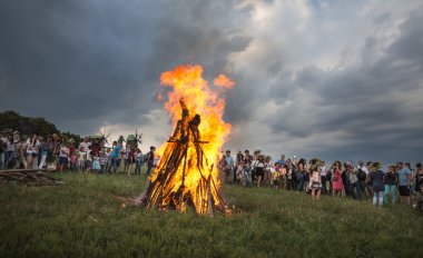 Ivana Kupala geleneksel Slav kutlamaları