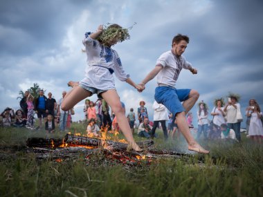 Ivana Kupala geleneksel Slav kutlamaları