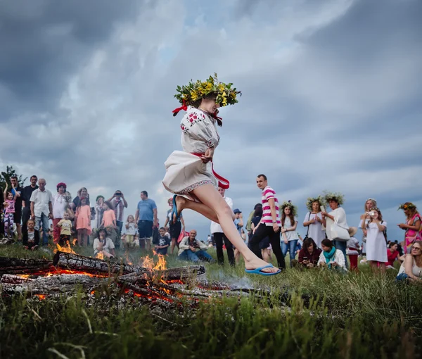 Fiestas eslavas tradicionales de Ivana Kupala — Foto de Stock