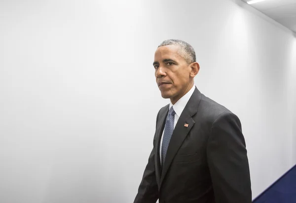 Президент США Барак Обама на саммите НАТО — стоковое фото