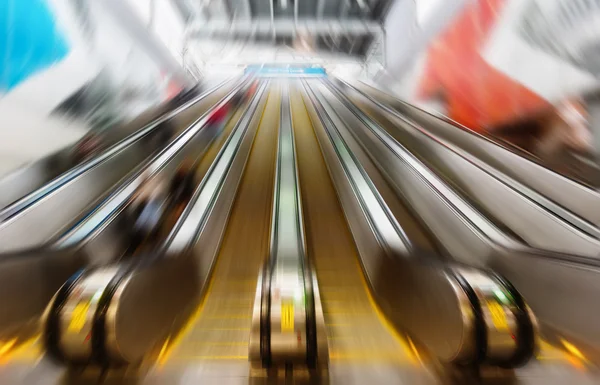 Moving escalators in the business center — Stock Photo, Image