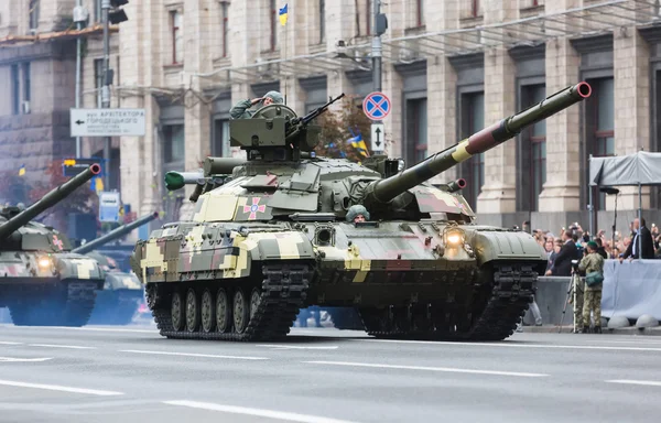 Desfile militar en Kiev — Foto de Stock