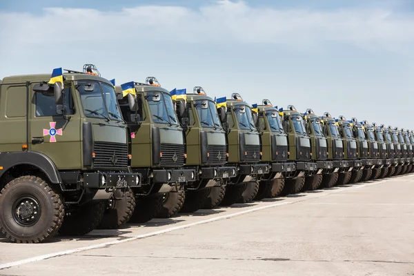 Armas y equipo militar de las fuerzas armadas de Ucrania — Foto de Stock