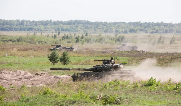 Armamento e equipamento militar das forças armadas da Ucrânia — Fotografia de Stock