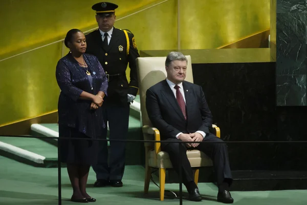 President van Oekraïne Petro Poroshenko tijdens op VN-generaal Assem — Stockfoto